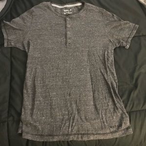 Express jersey size small 100 percent cotton